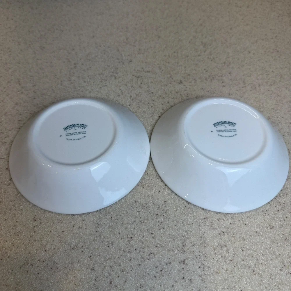 VTG Johnson Brothers SnowWhite Swirl Fruit Bowls Set of 2 England Ironstone 5